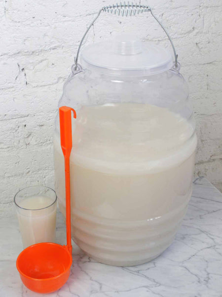 Plastic Vitrolero